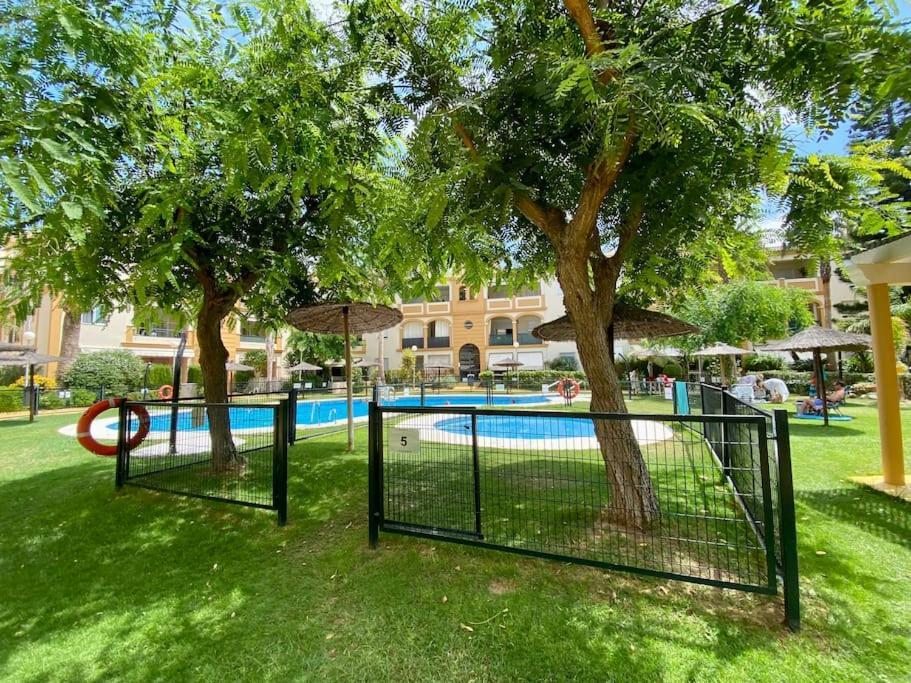 Villa Palacio Playa Y Piscina Grupo Ac Gestion กาดิซ ภายนอก รูปภาพ