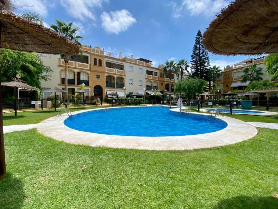 Villa Palacio Playa Y Piscina Grupo Ac Gestion กาดิซ ภายนอก รูปภาพ